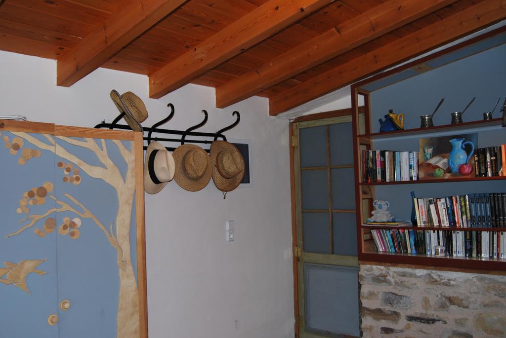 Villa Spiti Elaionas Karfás Buitenkant foto